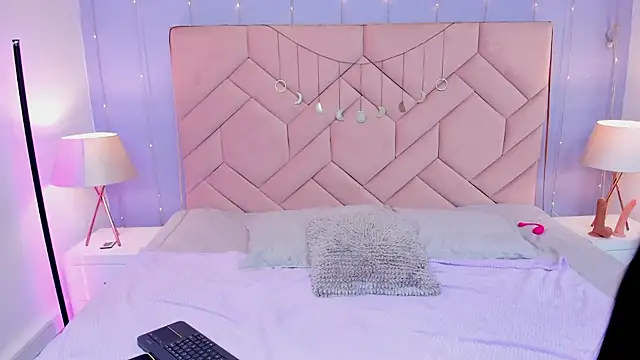 Sabrina Cutte online show from January 14, 2026, 7:41 pm