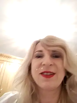 AhlyssaLove1155 online show from March 4, 2026, 5:41 pm