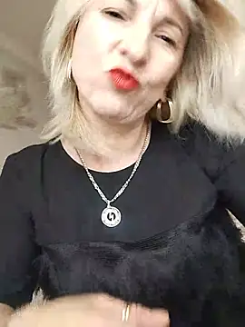 Snapshot of AhlyssaLove1155 chatting on July 22, 2026, 3:26 pm AhlyssaLove1155 online show from July 22, 2026, 3:26 pm