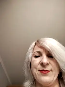 Snapshot of AhlyssaLove1155 chatting on July 28, 2026, 4:39 pm AhlyssaLove1155 online show from July 28, 2026, 4:39 pm