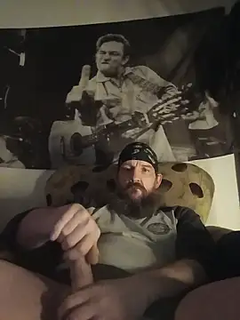 Snapshot of Spunfun555 chatting on December 17, 2025, 4:18 am Spunfun555 online show from December 17, 2025, 4:18 am