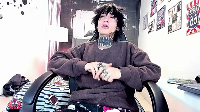 koryu skull online show from January 16, 2026, 8:24 pm