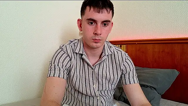 Snapshot of Tommy_Lidds chatting on June 10, 2026, 5:45 pm Tommy Lidds online show from June 10, 2026, 5:45 pm