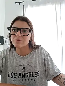 Snapshot of lililovexx chatting on February 11, 2026, 7:30 pm lililovexx online show from February 11, 2026, 7:30 pm