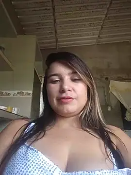 Snapshot of Charlott_smi chatting on May 15, 2026, 4:47 pm Charlott smi online show from May 15, 2026, 4:47 pm
