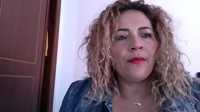 Snapshot of mariajosebarrazaa chatting on May 31, 2026, 4:14 pm mariajosebarrazaa online show from May 31, 2026, 4:14 pm