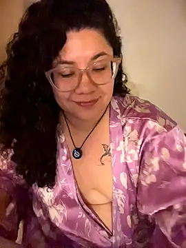 VanesssaMilf  online show from March 23, 2026, 3:54 am