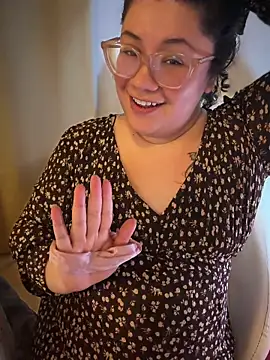 VanesssaMilf  online show from July 14, 2026, 2:38 am