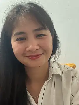 Him MountainGirl online show from April 28, 2026, 1:48 am