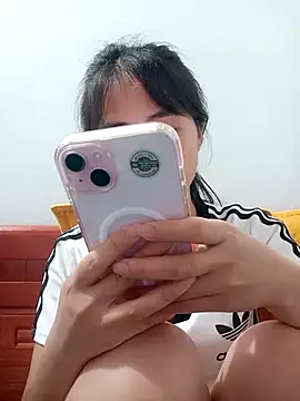 Him MountainGirl online show from April 29, 2026, 3:16 pm