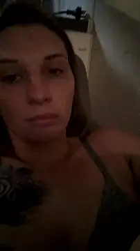 Snapshot of bodybabe chatting on February 1, 2026, 6:01 am bodybabe online show from February 1, 2026, 6:01 am