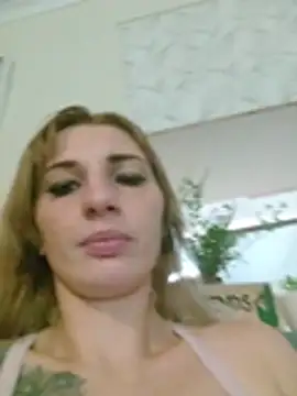 Snapshot of bodybabe chatting on February 9, 2026, 12:14 am bodybabe online show from February 9, 2026, 12:14 am