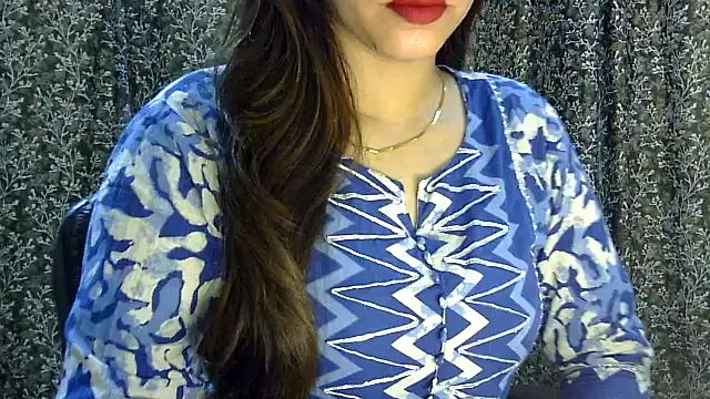Snapshot of Exotic_tanvi chatting on May 12, 2026, 5:37 am Exotic tanvi online show from May 12, 2026, 5:37 am