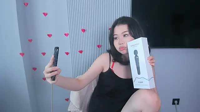 kimyjina online show from February 19, 2026, 8:10 am