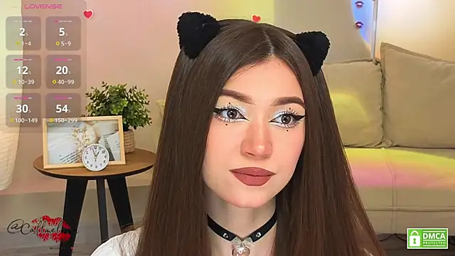 oliviaah  online show from February 13, 2026, 2:57 pm