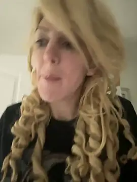 CelestialRuby online show from January 22, 2025, 6:31 pm