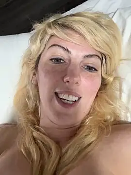 CelestialRuby online show from February 23, 2025, 7:55 am