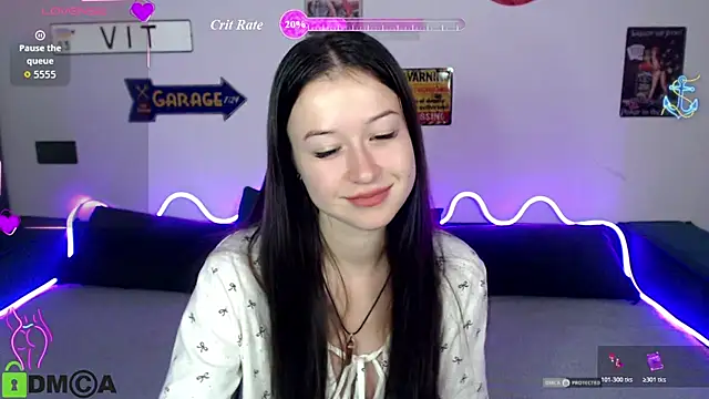 Snapshot of Bellaa_Dream1 chatting on July 21, 2026, 8:33 pm Bellaa Dream1 online show from July 21, 2026, 8:33 pm