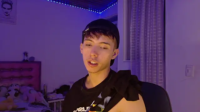 Dani Dancer online show from April 28, 2026, 2:27 am