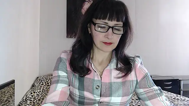 Snapshot of Eila_Morigan chatting on April 8, 2026, 8:58 am Eila Morigan online show from April 8, 2026, 8:58 am
