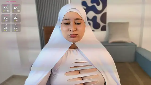 Snapshot of Zalma_eva chatting on December 19, 2025, 12:12 pm Zalma eva online show from December 19, 2025, 12:12 pm