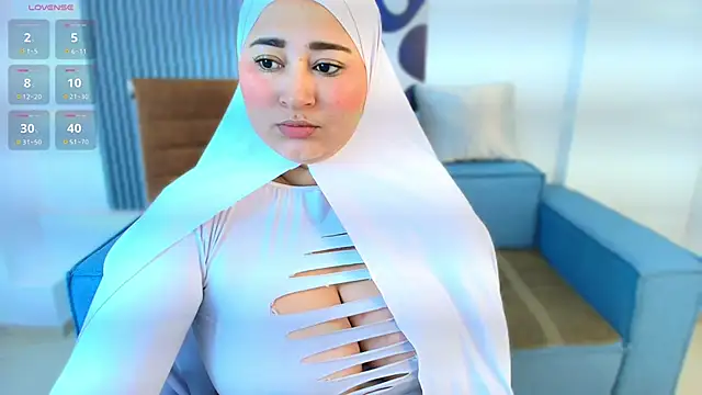 Snapshot of Zalma_eva chatting on January 10, 2026, 10:50 am Zalma eva online show from January 10, 2026, 10:50 am