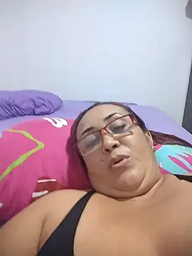 Nini Love  online show from March 19, 2026, 2:59 am