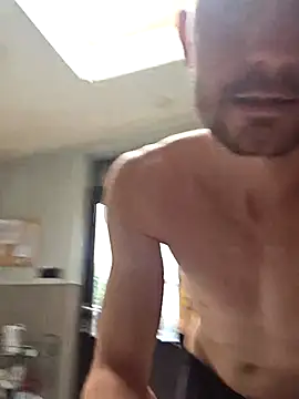 Dejvvvv95 online show from March 11, 2026, 12:00 pm