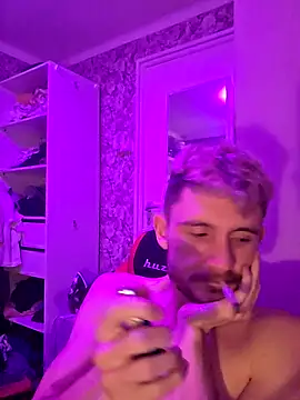 Dejvvvv95 online show from March 13, 2026, 12:28 am