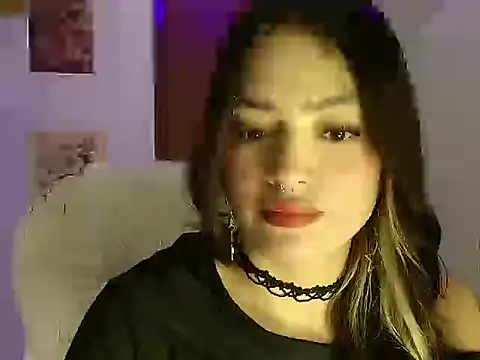 misstresandbonnie online show from March 24, 2026, 11:43 pm