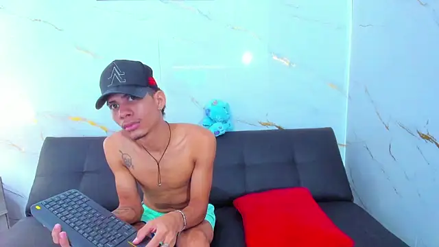 Alex jeins at online show from January 31, 2026, 7:11 pm