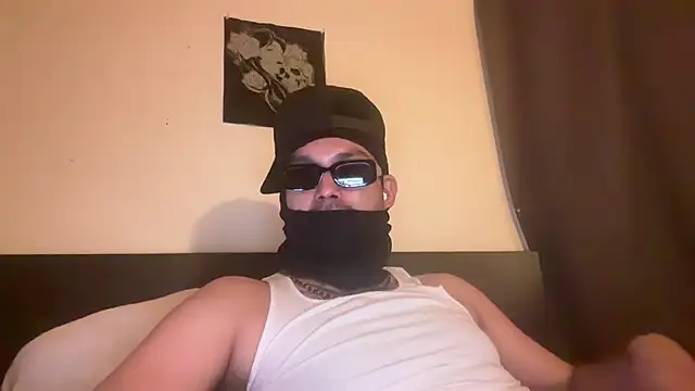 Snapshot of angelblanco chatting on March 11, 2026, 1:39 pm angelblanco online show from March 11, 2026, 1:39 pm