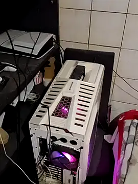 Pintiliescu online show from December 15, 2025, 10:36 pm