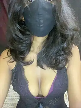 Hottie kia online show from July 12, 2026, 6:37 am