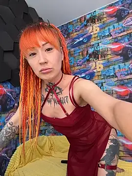 Tattoo  Moon online show from February 11, 2026, 1:21 am