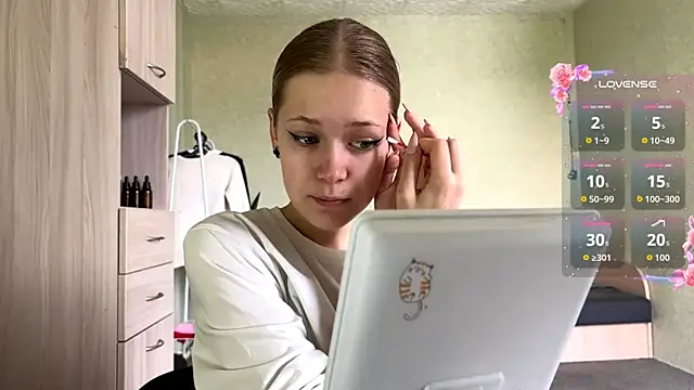 Snapshot of ZaidaSchwarten chatting on July 11, 2026, 5:10 am ZaidaSchwarten online show from July 11, 2026, 5:10 am