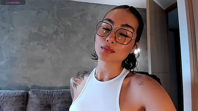 Snapshot of ValerieAustin chatting on November 24, 2025, 3:23 pm ValerieAustin online show from November 24, 2025, 3:23 pm