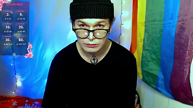 Steve q online show from December 19, 2025, 1:01 am