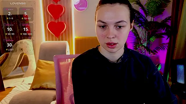 MaxinCarroll online show from March 12, 2026, 5:57 am