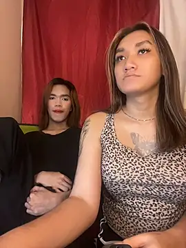 lil cummer69 online show from June 26, 2026, 2:21 pm