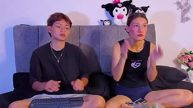 Snapshot of tefi_meow_ chatting on March 7, 2026, 2:03 pm tefi meow online show from March 7, 2026, 2:03 pm