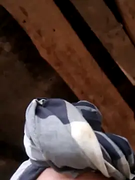 yana-zz online show from March 5, 2026, 9:38 am