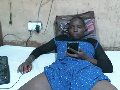 SEXY-NAIMA online show from May 1, 2026, 3:16 pm
