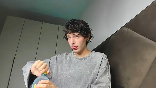 colestorm  online show from July 8, 2026, 10:14 pm
