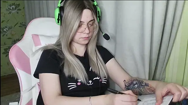 RueSimp online show from April 2, 2026, 7:44 pm