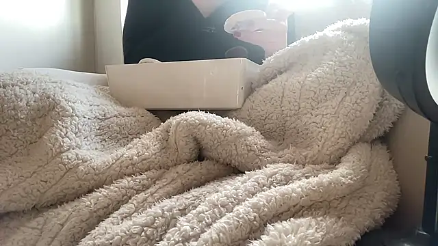 Snapshot of ijustturned18today chatting on January 18, 2026, 11:25 am ijustturned18today online show from January 18, 2026, 11:25 am