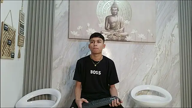 HORNY PRETTY online show from March 6, 2026, 1:18 pm