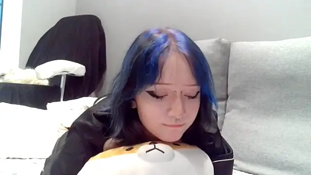 Shine Luna online show from March 16, 2026, 4:11 pm