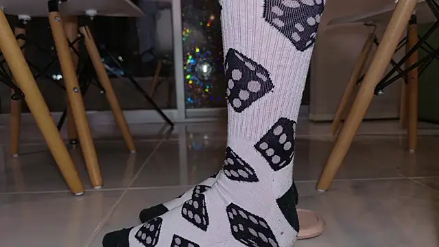 Snapshot of Feetbeth chatting on July 13, 2026, 2:03 am Feetbeth online show from July 13, 2026, 2:03 am