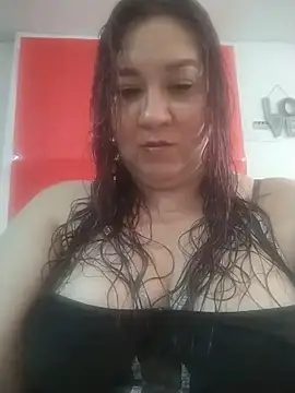 Snapshot of sharon_G chatting on May 14, 2026, 6:04 pm sharon G online show from May 14, 2026, 6:04 pm